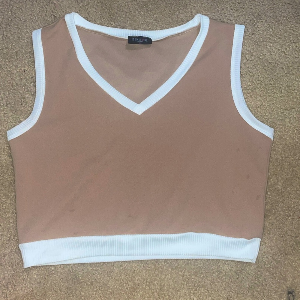 Do light Brown sweaterish vest - Picture 1 of 1